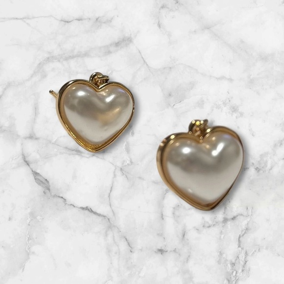 🆕Anne Klein Gold Heart Earrings - Picture 5 of 13